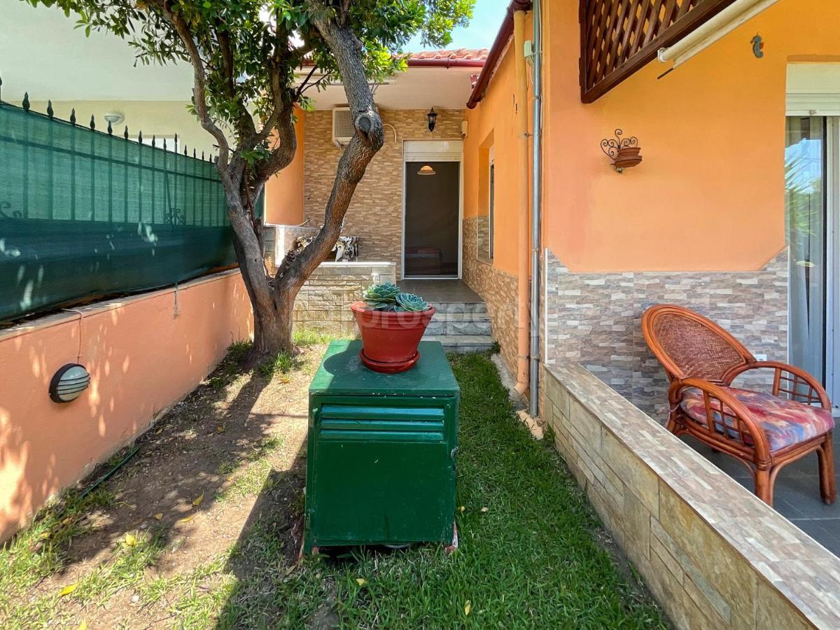 Private Paradise In Nikiti Exterior photo